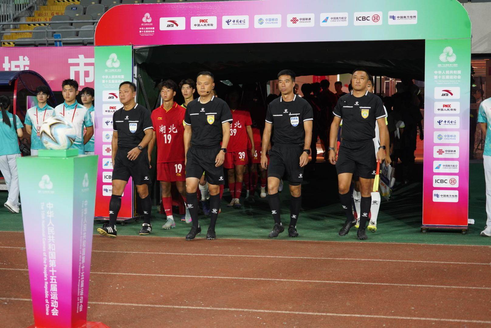 战胜湖北夺 战胜湖北夺