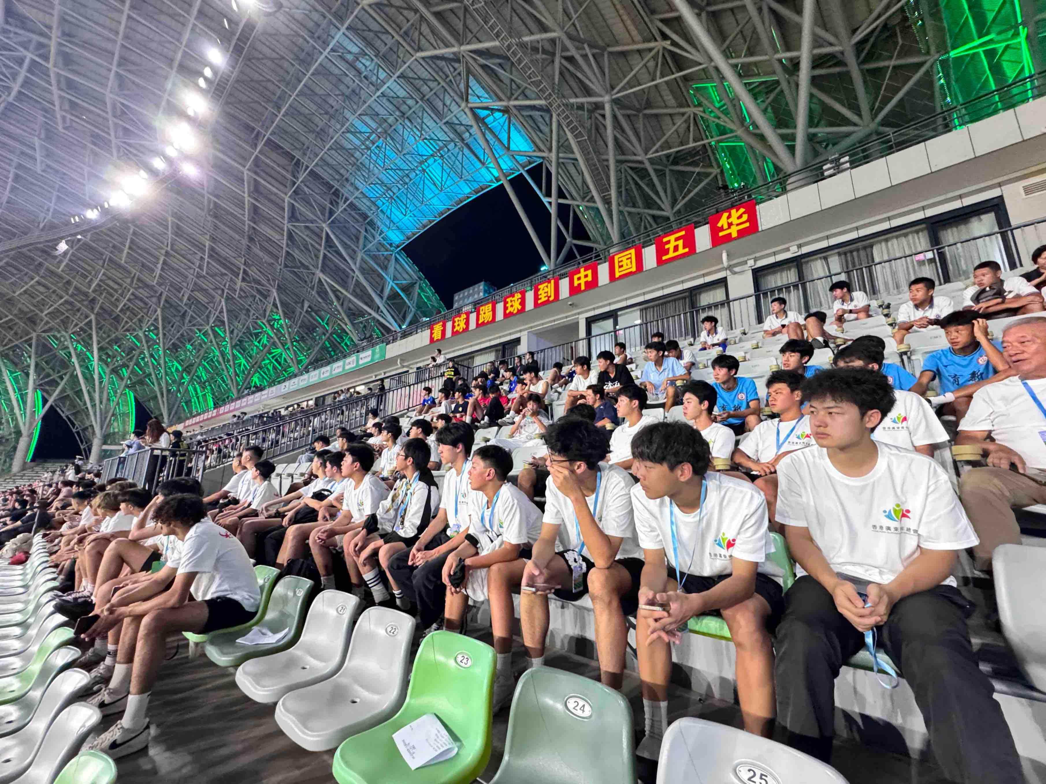 战胜湖北夺 战胜湖北夺